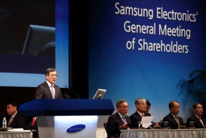 Kwon Oh-Hyun, chief executive officer of Samsung Electronics Co., speaks during the companyÕs extraordinary general meeting of shareholders at the Seocho office building in Seoul, South Korea, on Thursday, Oct. 27, 2016. REUTERS/SeongJoon Cho/Pool